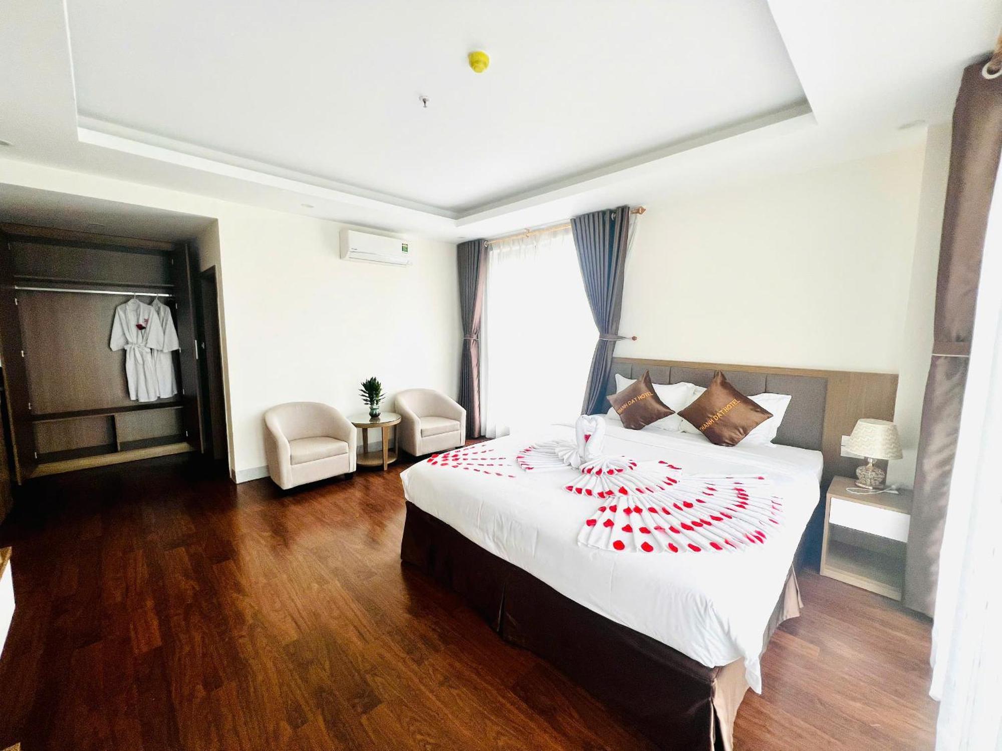 Thanh Dat Hotel I Ninh Lao エクステリア 写真
